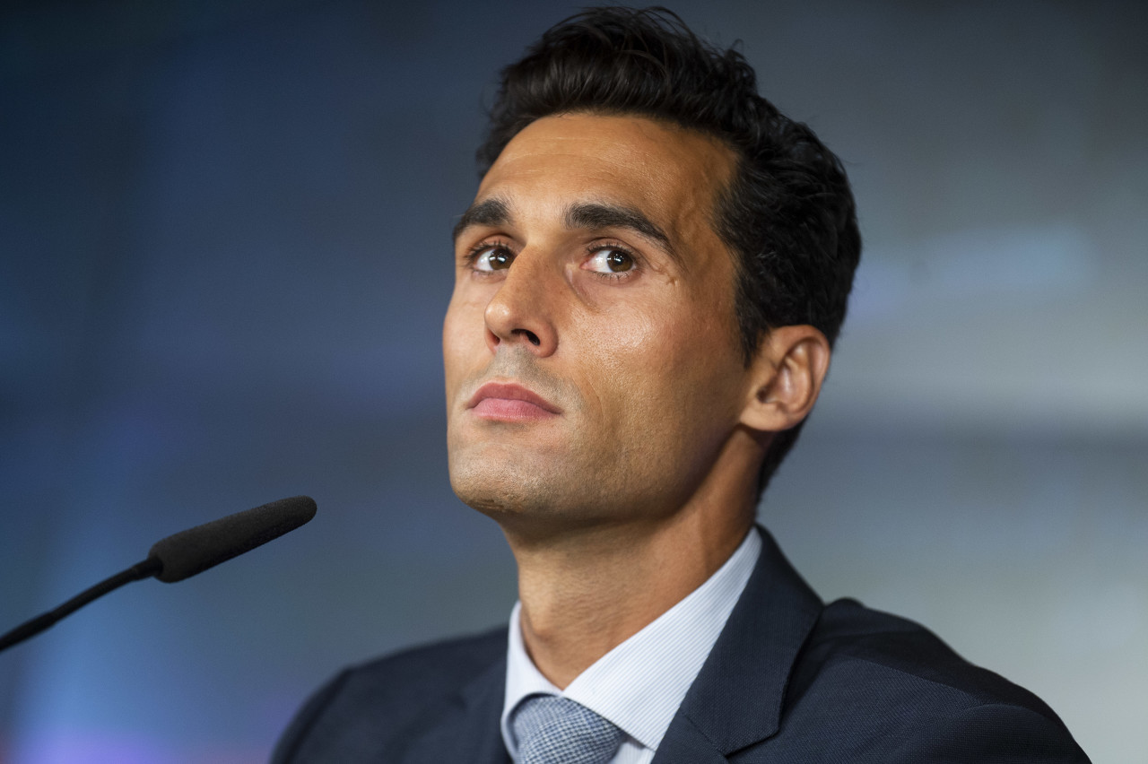 开云首页APP-世体：阿韦洛亚懂得建立良好关系，他鼓励维尼修斯重拾笑容与状态